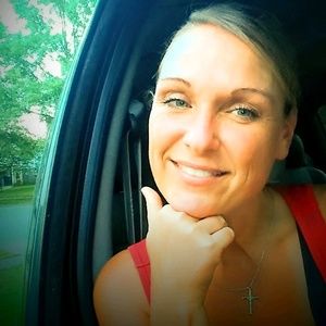 Meet your Posher, Mackenzie